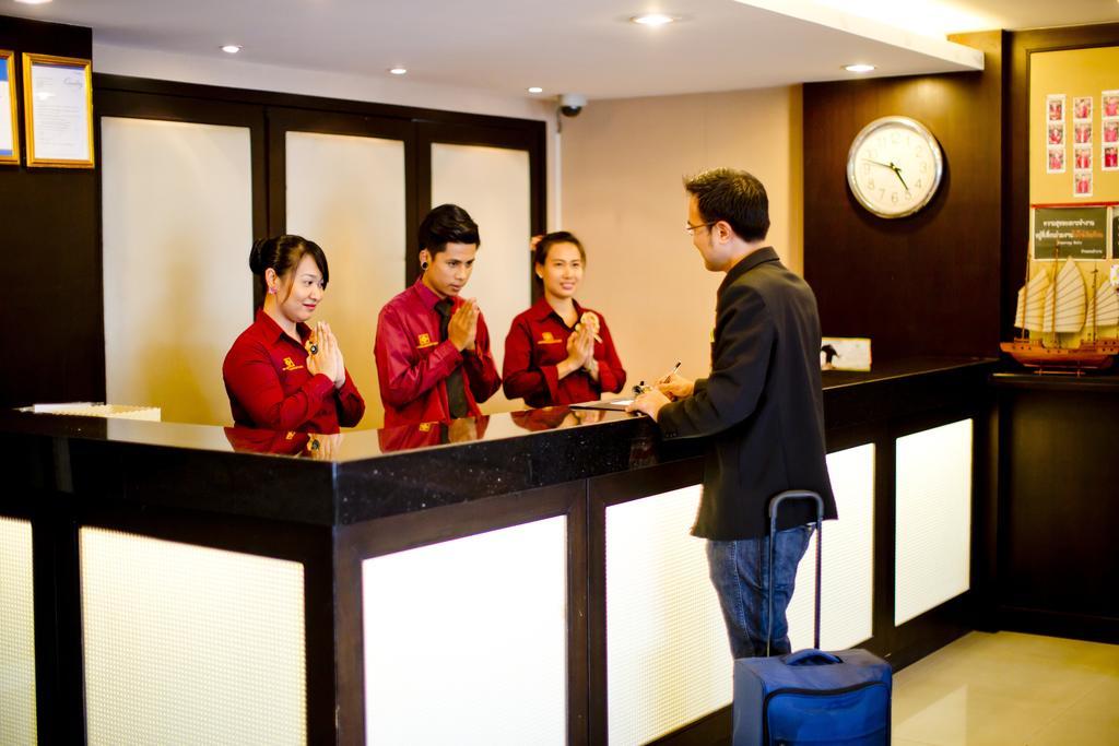 Sinsuvarn Airport Suite Hotel Sha Extra Plus Certified B5040 Bangkok Exterior photo